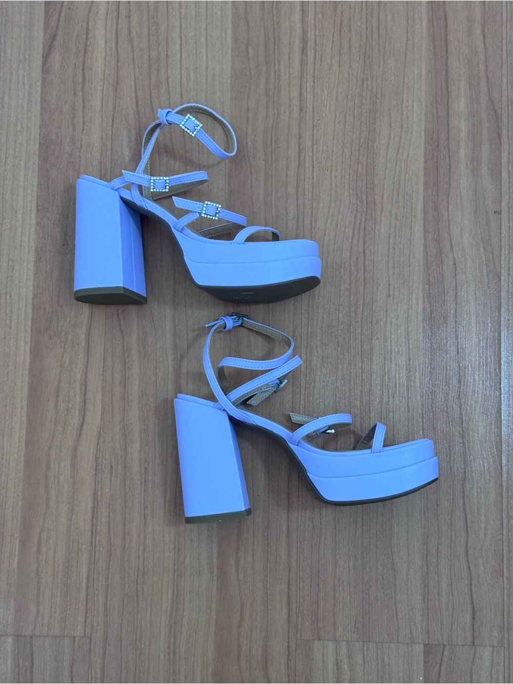 Wild Pair Lavender Platform Heels Size 7 Y2K Chunky Strappy Sandals